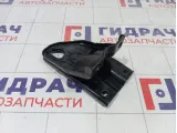 Крюк (петля) буксировочный Infiniti Q50 51150CA000