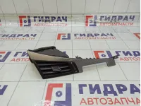 Дефлектор воздушный правый Infiniti Q50 687504GA0A
