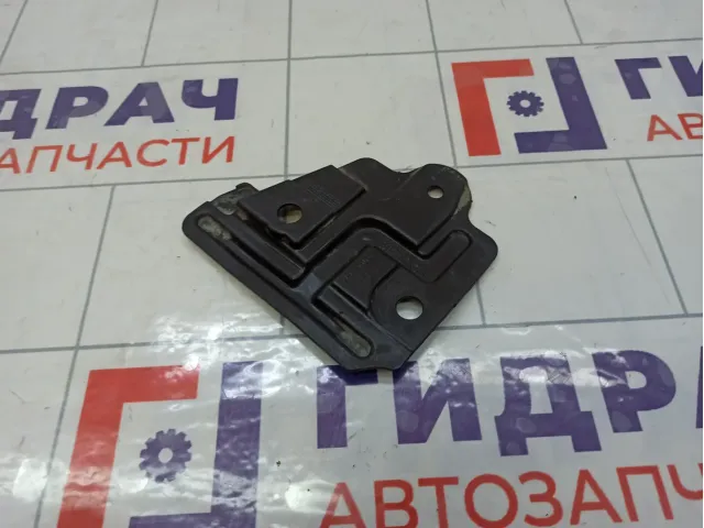 Пыльник двигателя левый Infiniti Q50 63833JK60A