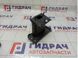 Кронштейн усилителя переднего бампера левый Infiniti Q50 622114GA0A
