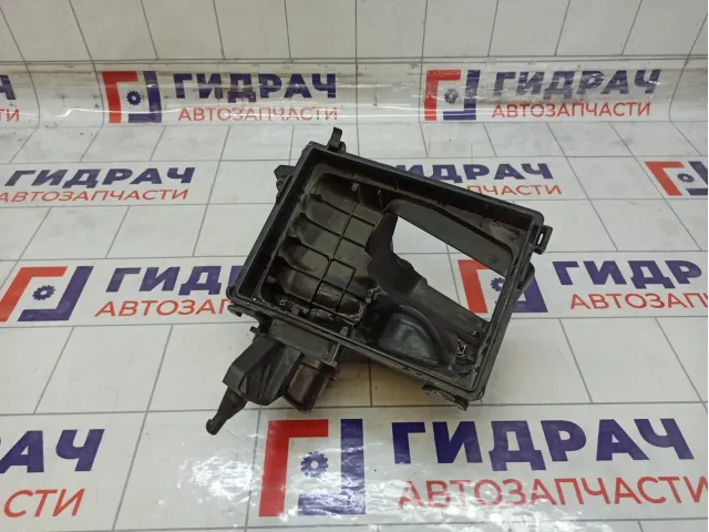 Корпус воздушного фильтра левый Infiniti Q50 165285CA5A