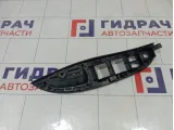 Накладка блока управления стеклоподъемниками Infiniti QX50 809611BA1A