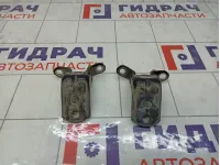 Петли двери передней правой Infiniti QX50