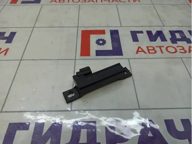 Антенна Infiniti QX50