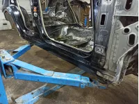 Порог со стойкой правый Infiniti QX50