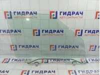 Стекло двери передней правой Infiniti QX56 (Z62) 80300-1LA0A