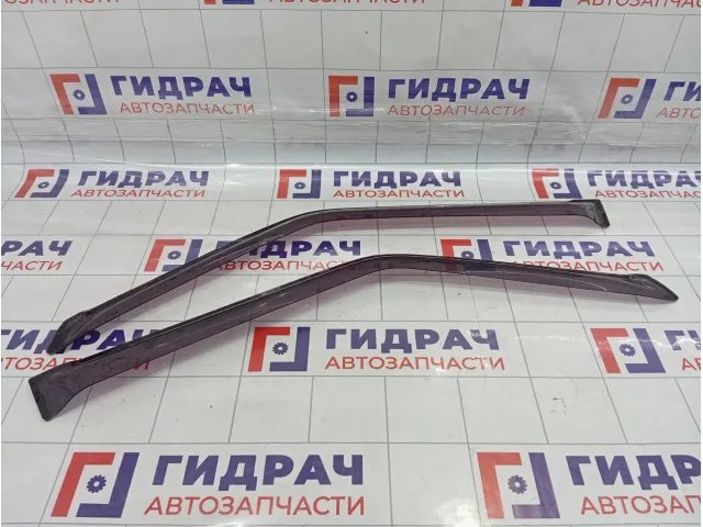 Ветровики Infiniti QX56 (Z62)