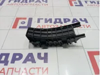 Кронштейн порога задний правый Infiniti QX56 (Z62) 769941LB0A
