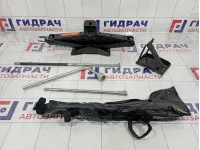 Домкрат Infiniti QX56 (Z62)