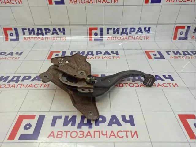 Рычаг стояночного тормоза Infiniti QX56 (Z62) 36010-1LA0A