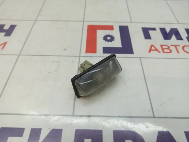 Фонарь подсветки номера Infiniti QX56 (Z62) 26510-9Y00A