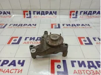 Кронштейн термомуфты Infiniti QX56 (Z62) 21046-1LA0A