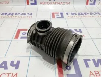 Патрубок воздушного фильтра Infiniti QX80 (Z62)