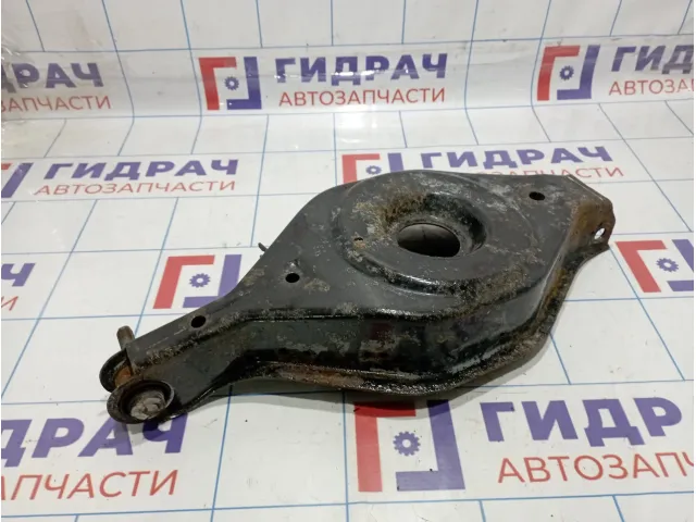 Рычаг задний нижний правый Infiniti QX80 (Z62)