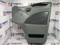 Обшивка двери передней правой Iveco Daily 3802077