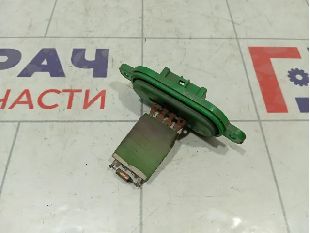 Резистор отопителя Iveco Daily 500326616
