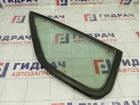 Стекло двери переднее левое Iveco Daily