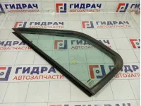 Стекло двери переднее правое Iveco Daily