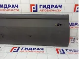 Накладка двери сдвижной правой Iveco Daily 504099714