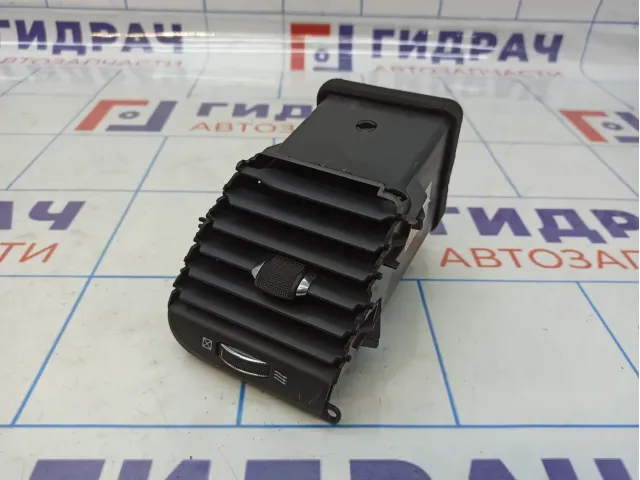 Дефлектор воздушный правый Jeep Grand Cherokee (WK2) 1UE22DX9AB