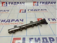 Рейка топливная (рампа) левая Jeep Grand Cherokee (WK2) 68148330AA Рейка топливная (рампа) левая Jeep Grand Cherokee (WK2) 68148330AA