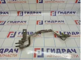 Трубка кондиционера Jeep Grand Cherokee (WK2) 68105596AB