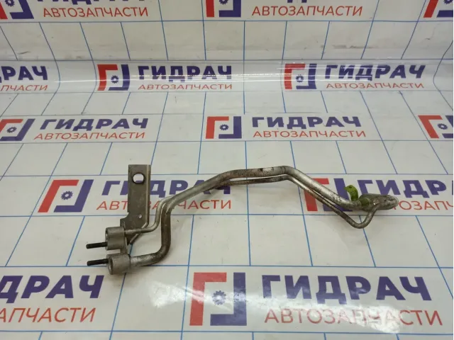 Трубка кондиционера Jeep Grand Cherokee (WK2) 68105596AB