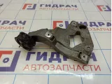 Кронштейн кондиционера Jeep Grand Cherokee (WK2) 68148383AA