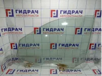 Стекло двери передней левой Jeep Grand Cherokee (WK2) 68068671AB