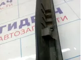 Обшивка двери багажника Jeep Grand Cherokee (WK2) 5KT37DX9AB