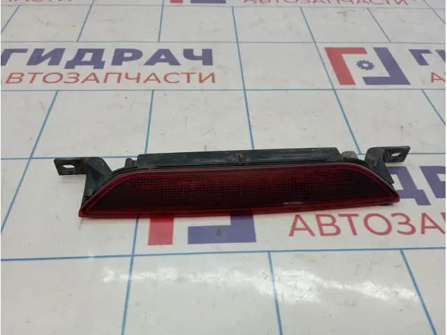 Фонарь задний (стоп сигнал) Jeep Grand Cherokee (WK2) 5303754AF