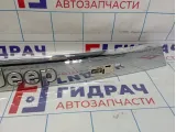 Накладка двери багажника Jeep Grand Cherokee (WK2) 68083083AA
