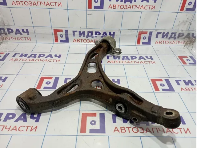 Рычаг передний нижний левый Jeep Grand Cherokee (WK2) 68022601AD