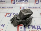 Корпус масляного фильтра Jeep Grand Cherokee (WK2) 68211440AA