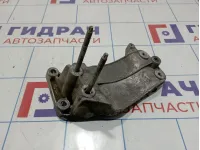 Кронштейн генератора Jeep Grand Cherokee (WK2) 68194513AA