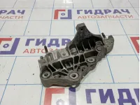 Кронштейн радиатора системы EGR Jeep Grand Cherokee (WK2) 68211313AA