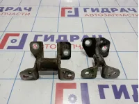 Петли двери передней левой Jeep Grand Cherokee (WK2)
