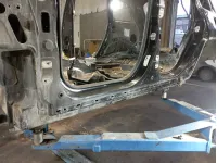 Порог со стойкой левый Jeep Grand Cherokee (WK2)