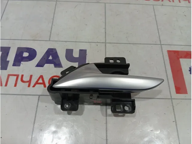 Ручка двери внутреняя левая JAC J7 6102710U7300