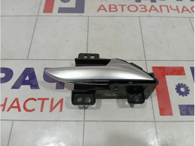 Ручка двери внутреняя правая JAC J7 6102720U7300