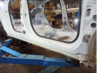 Порог со стойкой правый JAC J7