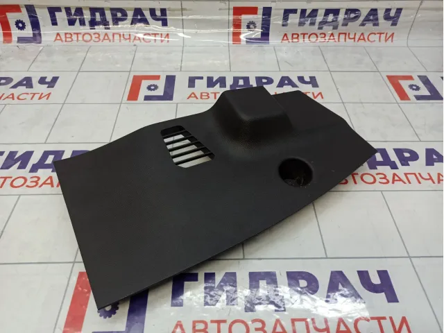 Накладка центральной консоли правая JAC J7 5305220U7300