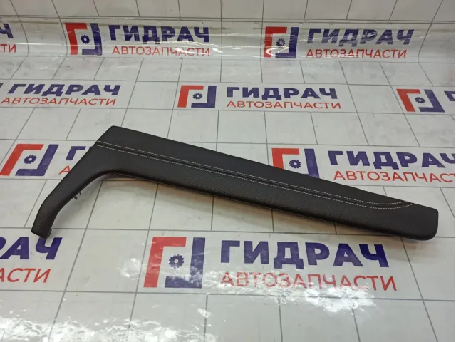 Накладка декоративная на торпедо правая JAC J7 5306320U7300