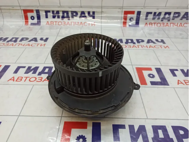 Моторчик отопителя JAC J7