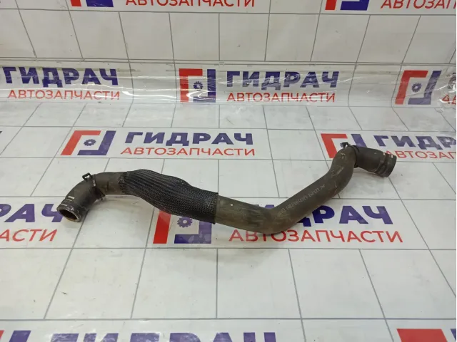 Патрубок радиатора верхний JAC J7 1303100U7300