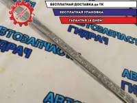 Молдинг передней правой двери Jeep Grand Cherokee