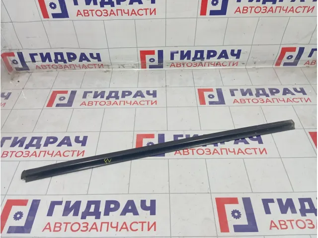 Накладка стекла переднего левого Jeep Grand Cherokee 55135879AC
