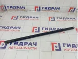 Уплотнитель стекла переднего правого Jeep Grand Cherokee 55135898AC
