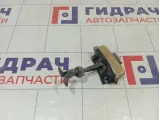 Ограничитель двери передней левой Jeep Grand Cherokee 55135591AC