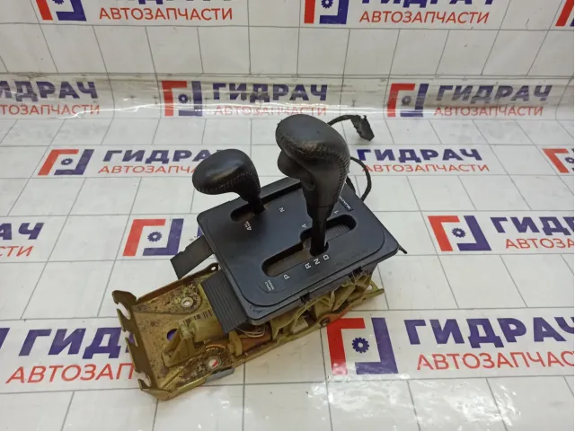 Кулиса (селектор) КПП Jeep Grand Cherokee 52104468AE